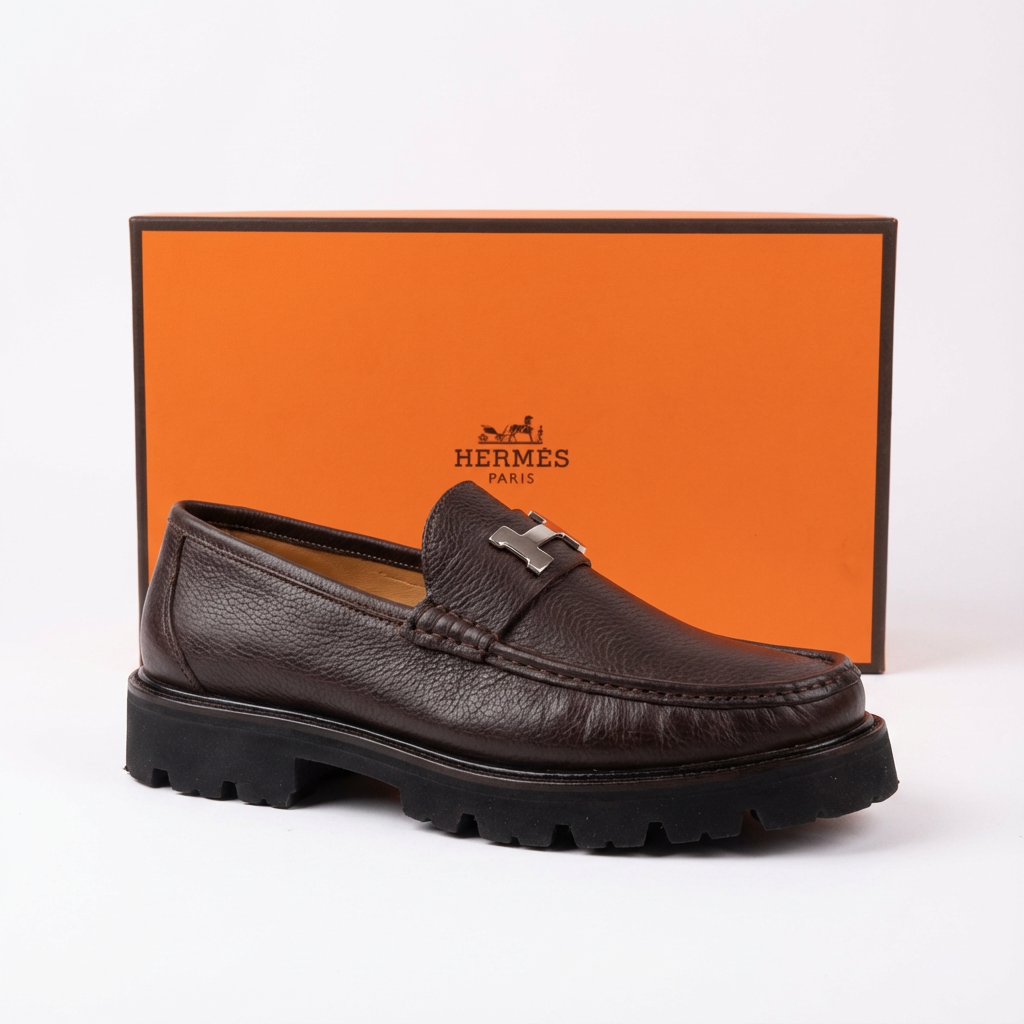 Loafer Gregoire Hermès Café Ultra Leve Metal Prata