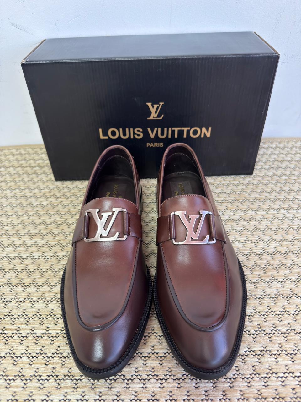 Sapato Loafer Social Louis Vuitton Café