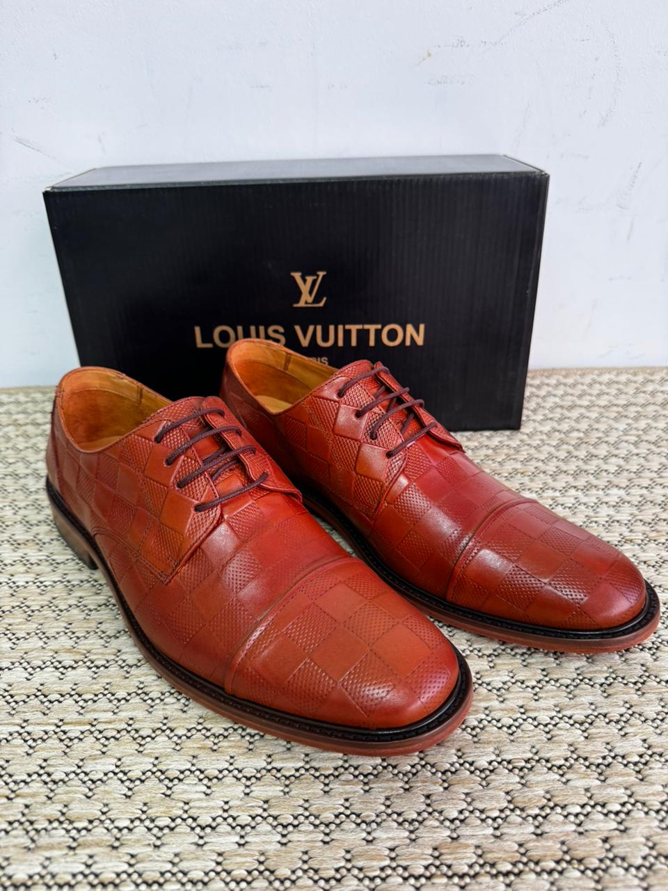 Sapato Louis Vuitton Derby Dama Castanho