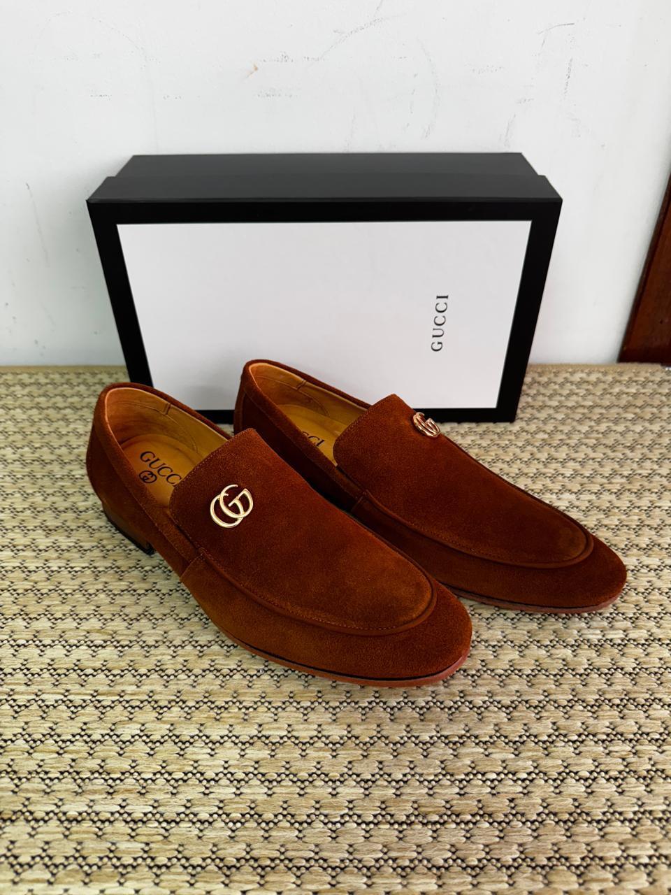 Sapato Loafer Social Gucci Italy em Camurça "GG" Mini