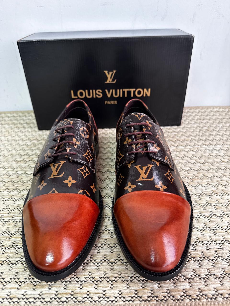 Sapato Derby Minister Louis Vuitton Verniz Café