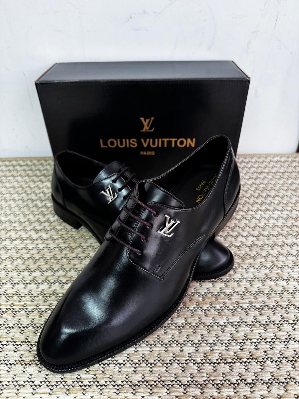 Sapato Social Derby Louis Vuitton Black Major