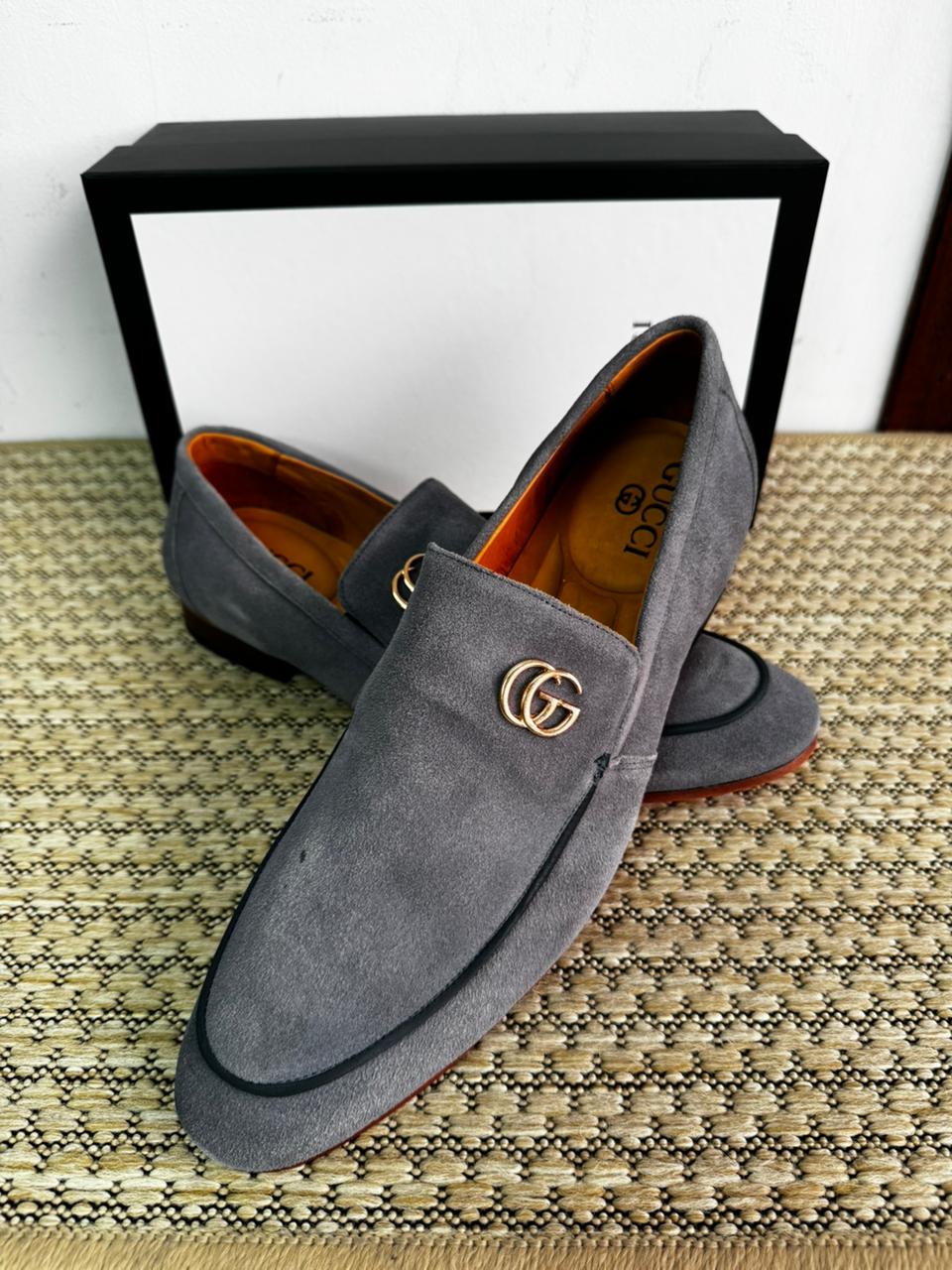 Sapato Loafer Social Gucci Italy em Camurça "GG" Mini