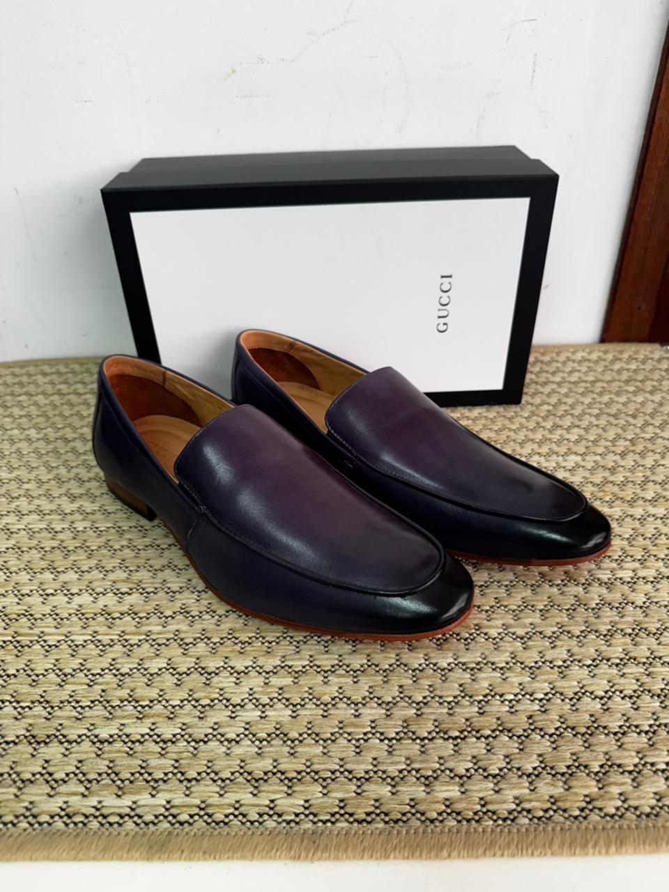 Sapato Loafer Social Gucci Italy em Couro Navy