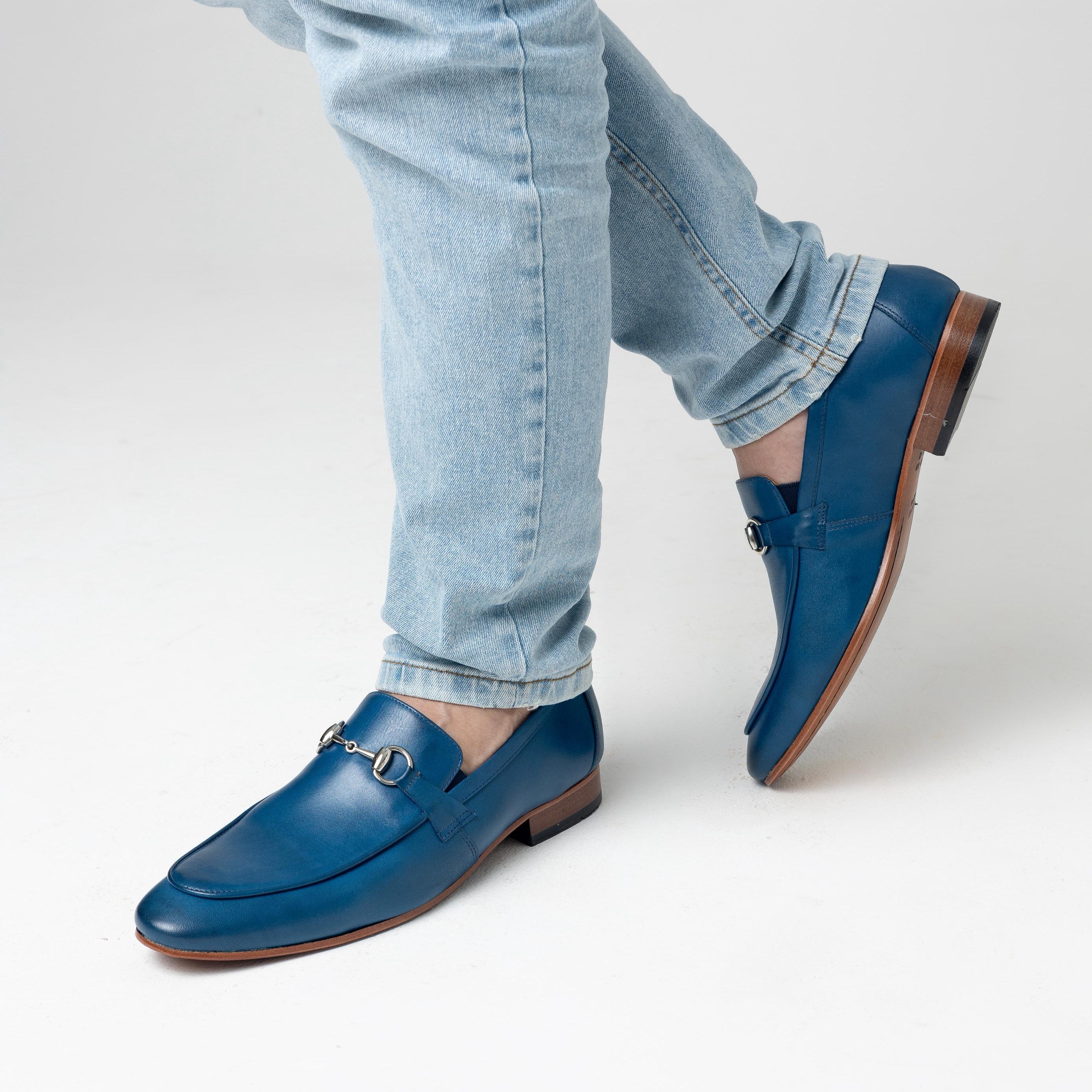 Gucci Italy "Avec" Blue